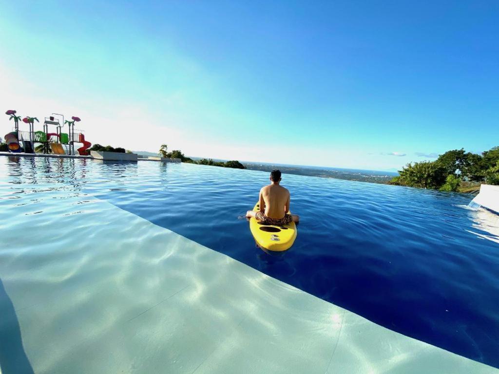 Ultra Winds Mountain Resort (Adults Only) Cagayan de Oro Exterior foto